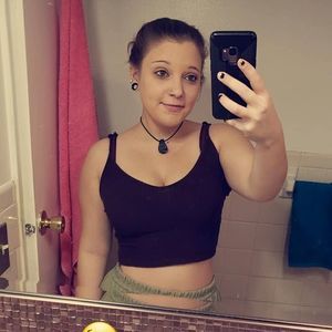 Meet your Posher, Alexandra